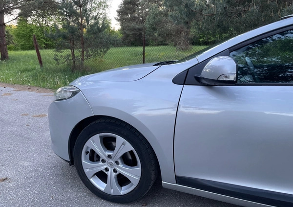 Renault Megane cena 22500 przebieg: 147000, rok produkcji 2009 z Kielce małe 232